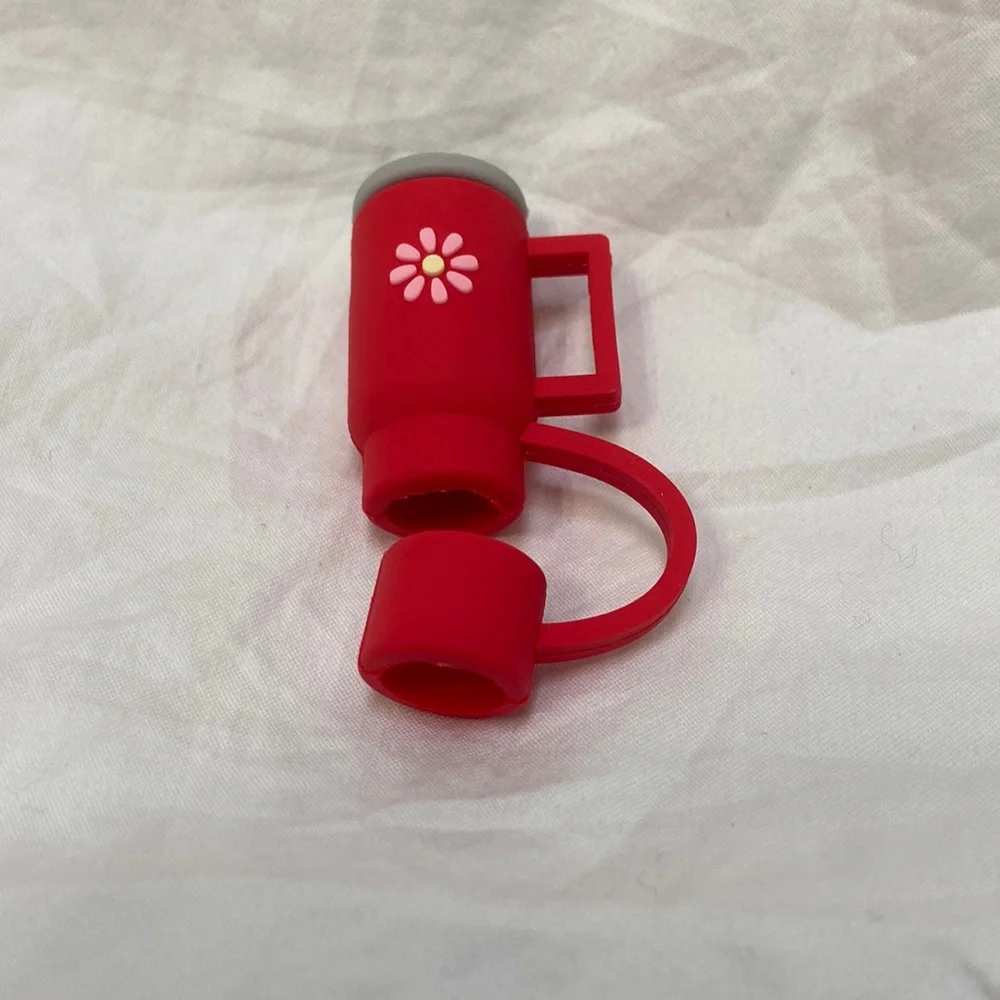 SHEIN red silicone straw cover cap for Stanley Cup. Straw topper. One size. - Picture 7 of 11